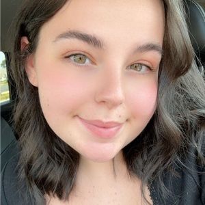 Meet your Posher, Makenna